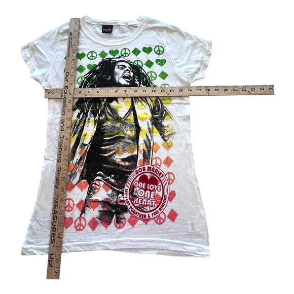 NEW Bob Marley Graphic T SHIRT LG TEE Juniors 100% Cotton One Love Feel Alright - Picture 4 of 8
